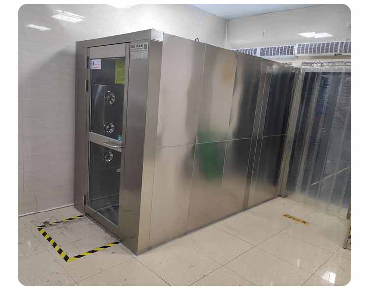 不銹鋼單人單吹風(fēng)淋室安裝4